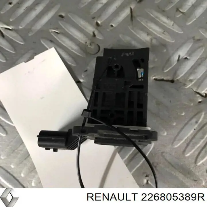 Датчик масової витрати повітря Renault (RVI) 226805389R ціна, від 55.46 USD