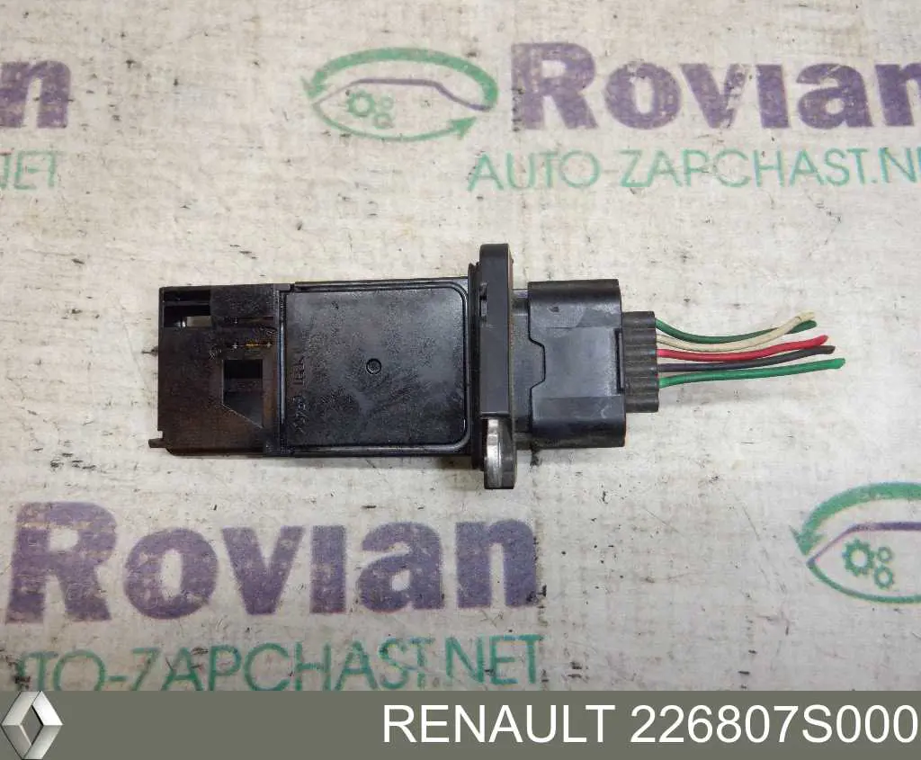 226807S000 Renault (RVI) Датчик витрати повітря