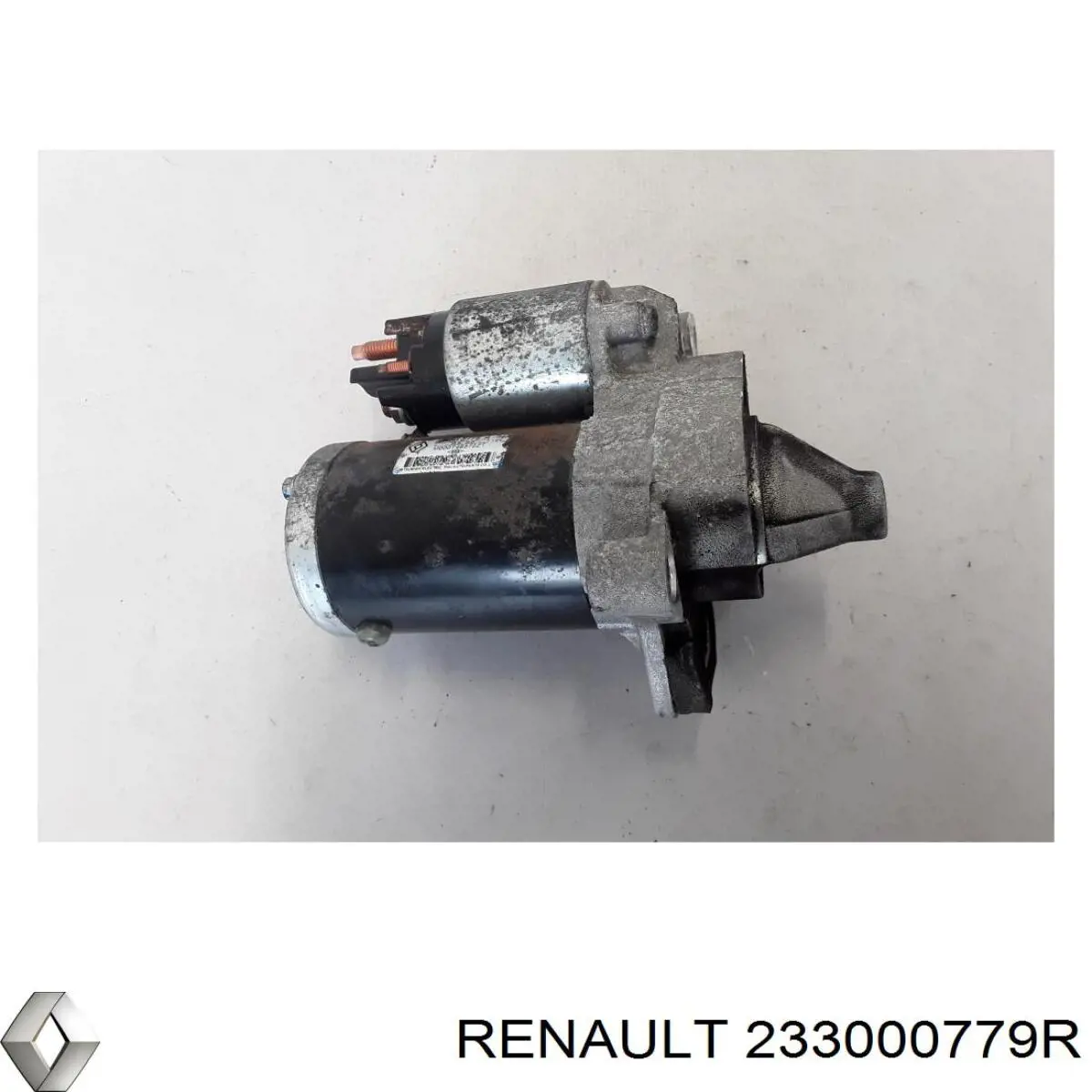 233000779R Renault (RVI) Стартер двигуна