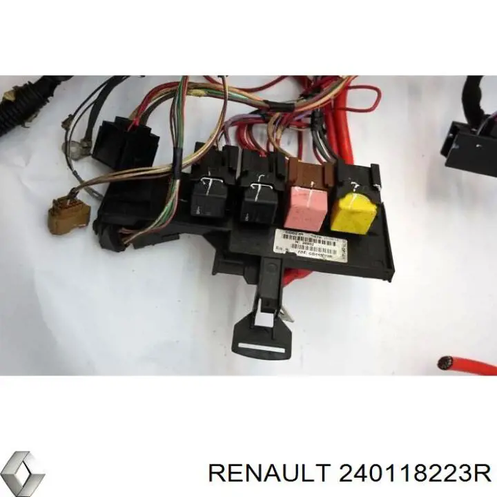 240118223R Renault (RVI) 