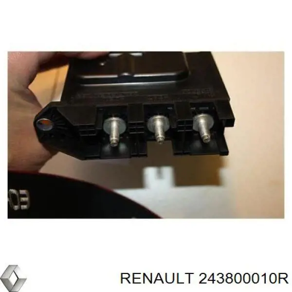 Коробка запобіжників Renault (RVI) 243800010R ціна, від 19.00 USD