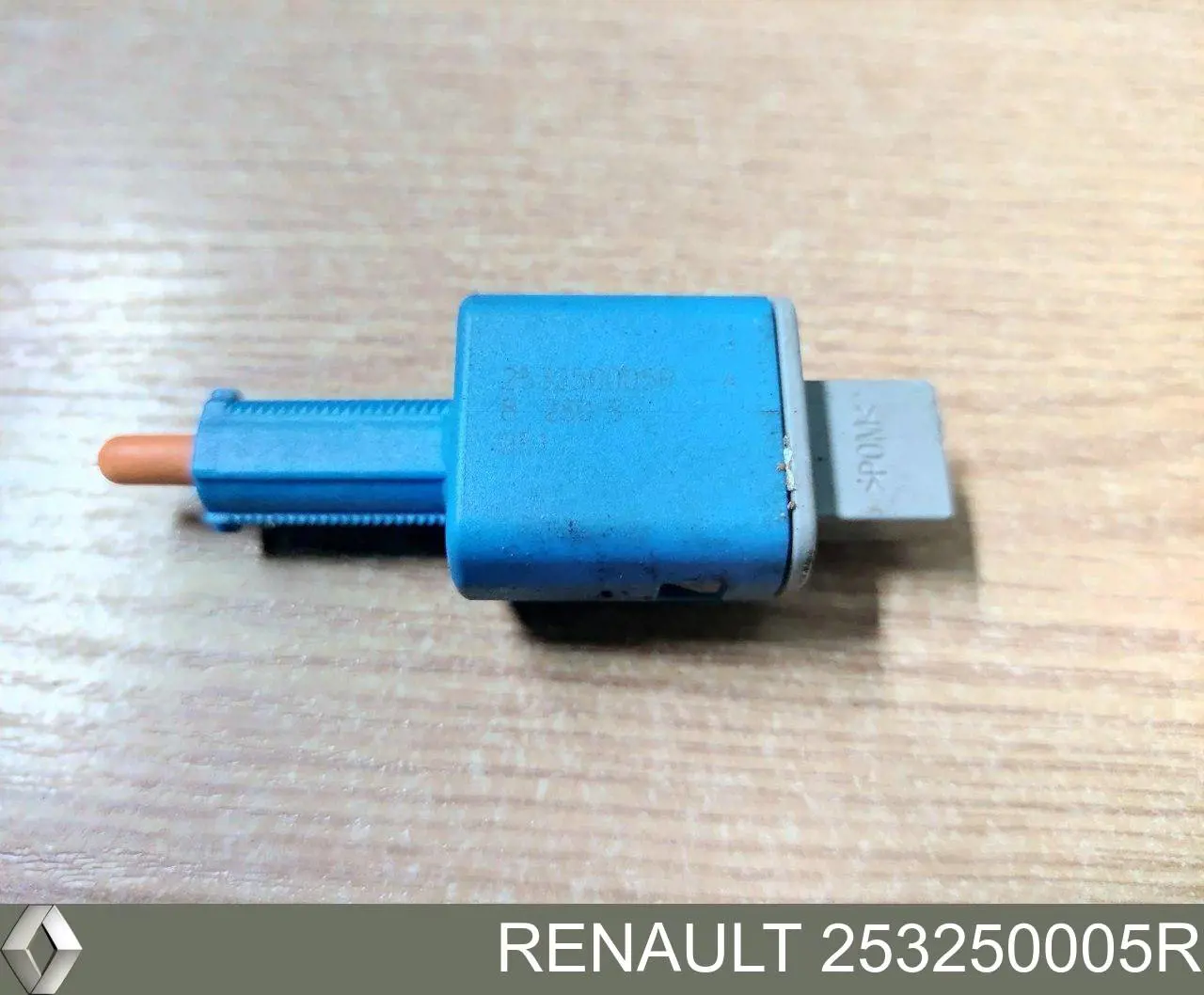 253250005R Renault (RVI) датчик включення зчеплення