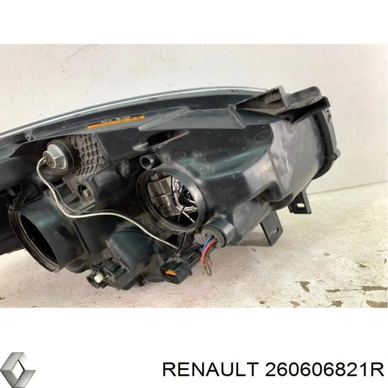 260606821R Renault (RVI) Основна фара в зборі ліва