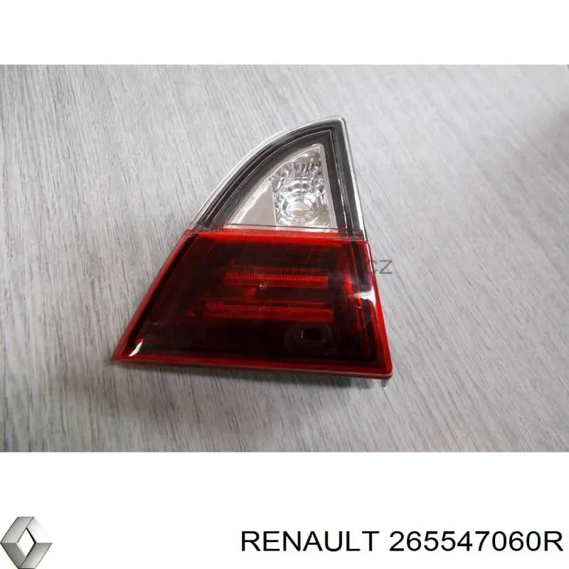 Стоп задній Renault (RVI) 265547060R ціна, від 13.70 USD
