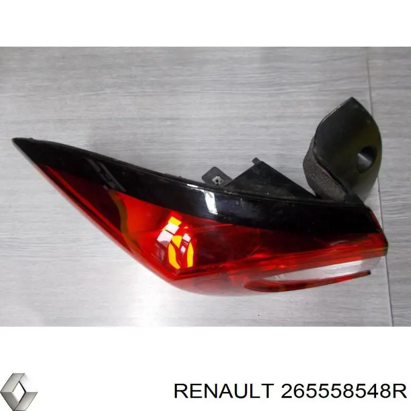 Задня ліва зовнішня фара Magneti Marelli 714000028630 ціна, від 64.01 USD