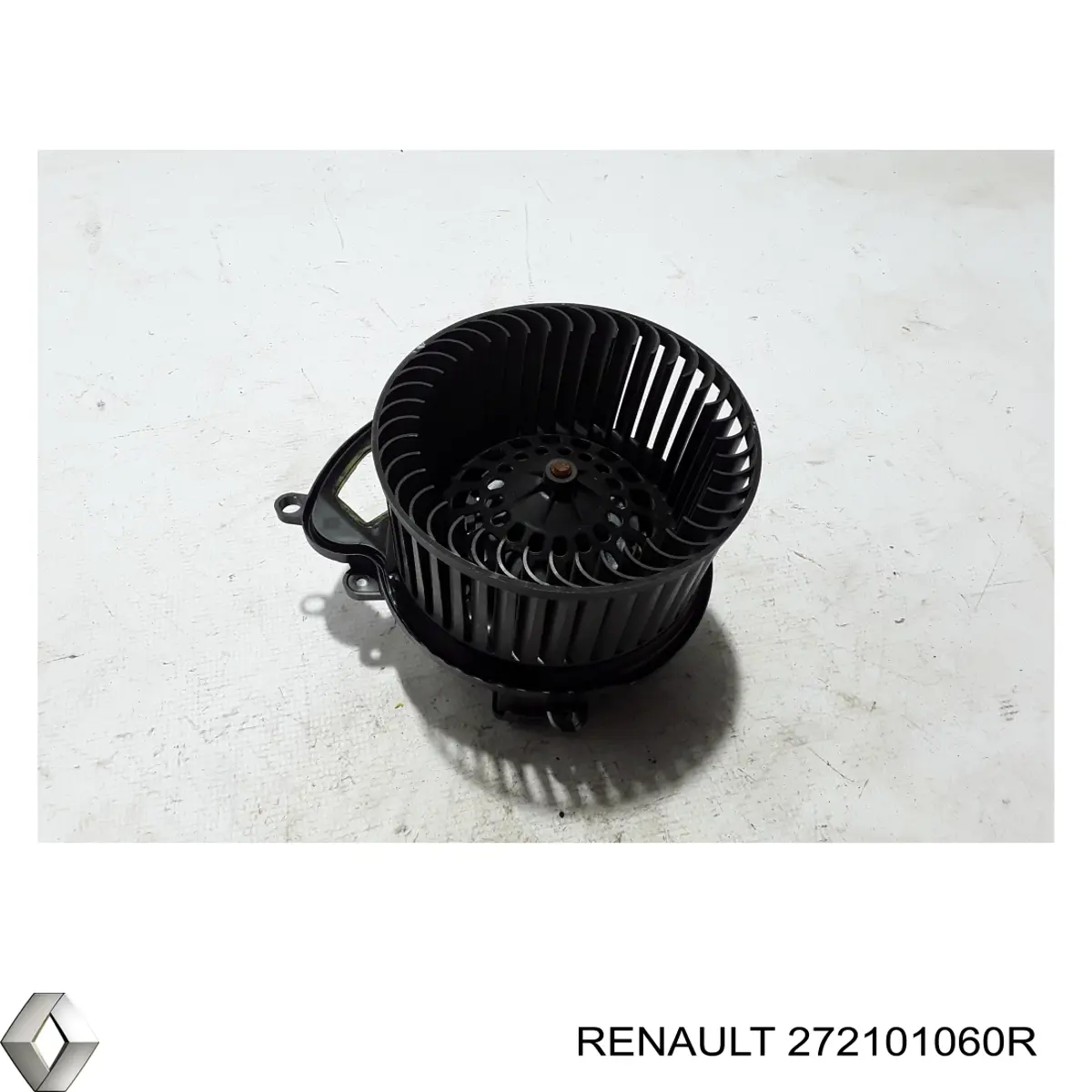 Купити 272101060R Renault (RVI) Електродвигуни (електродвигун обігрівача) або розетка причепа штепсельная