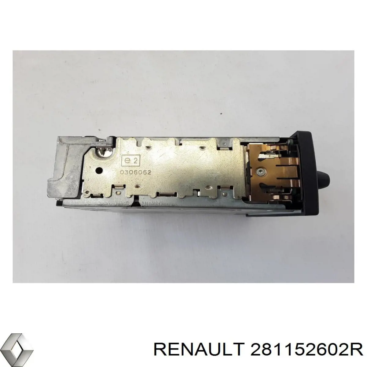 281151367R Renault (RVI) Магнітола (радіо AM/FM)