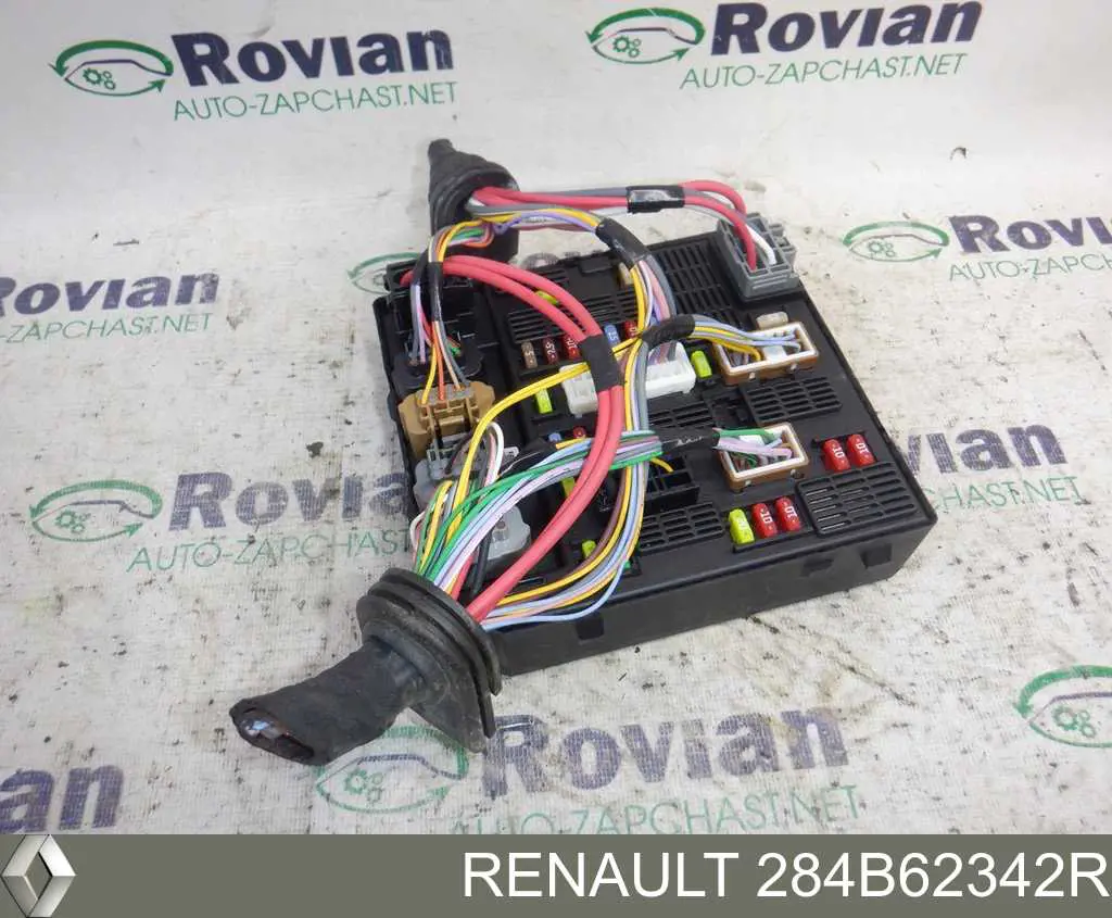 Коробка запобіжників Renault (RVI) 284B62342R ціна, від 25.34 USD