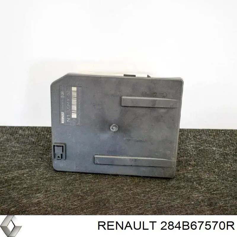 Купити 284B67570R Renault (RVI) Корпус запобіжників