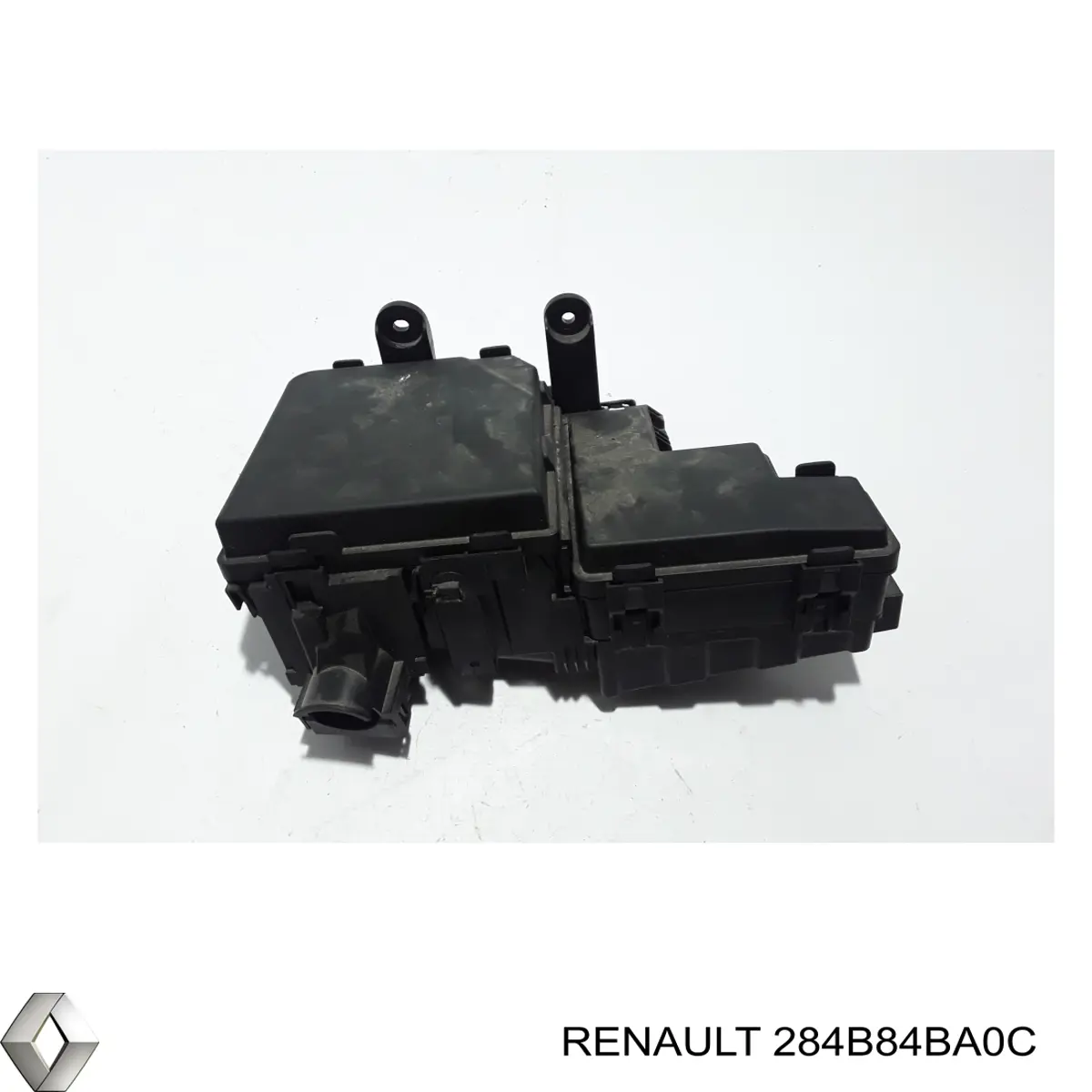 284B84BA0C Renault (RVI) блок запобіжників