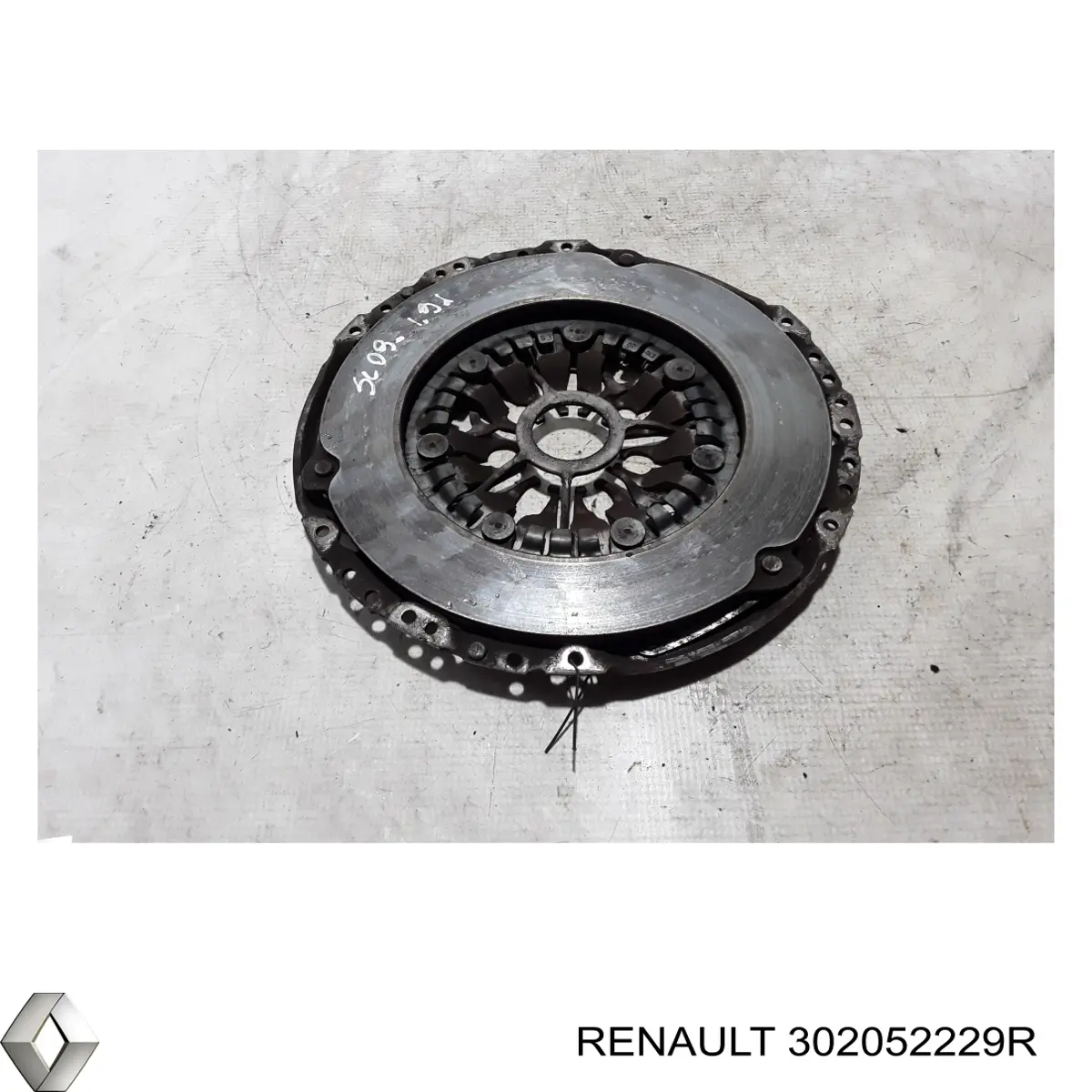 Купити 302052229R Renault (RVI) Комплект зчеплення (диск, корзина, підшипник)