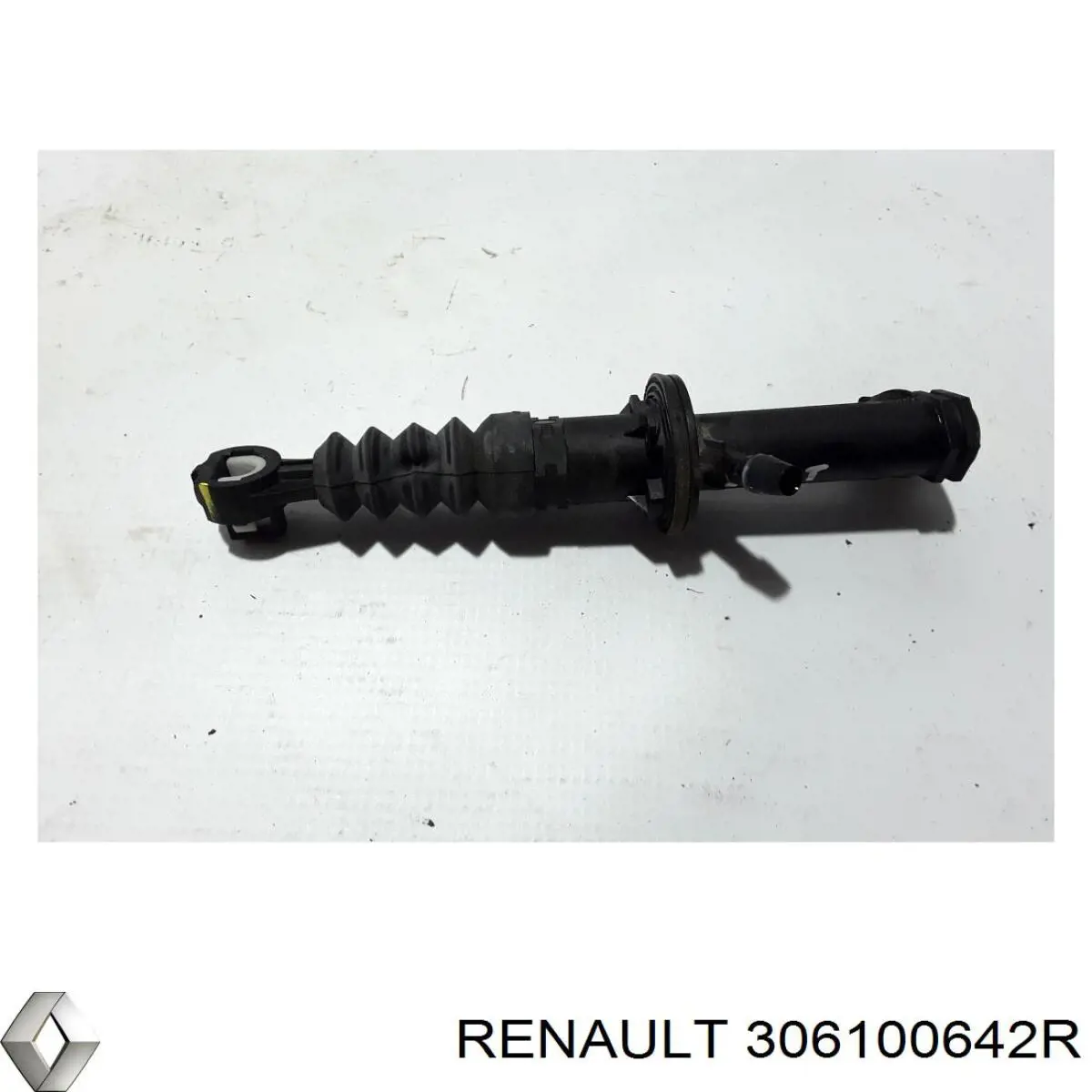 Головний циліндр зчеплення 306100642R Renault (RVI)