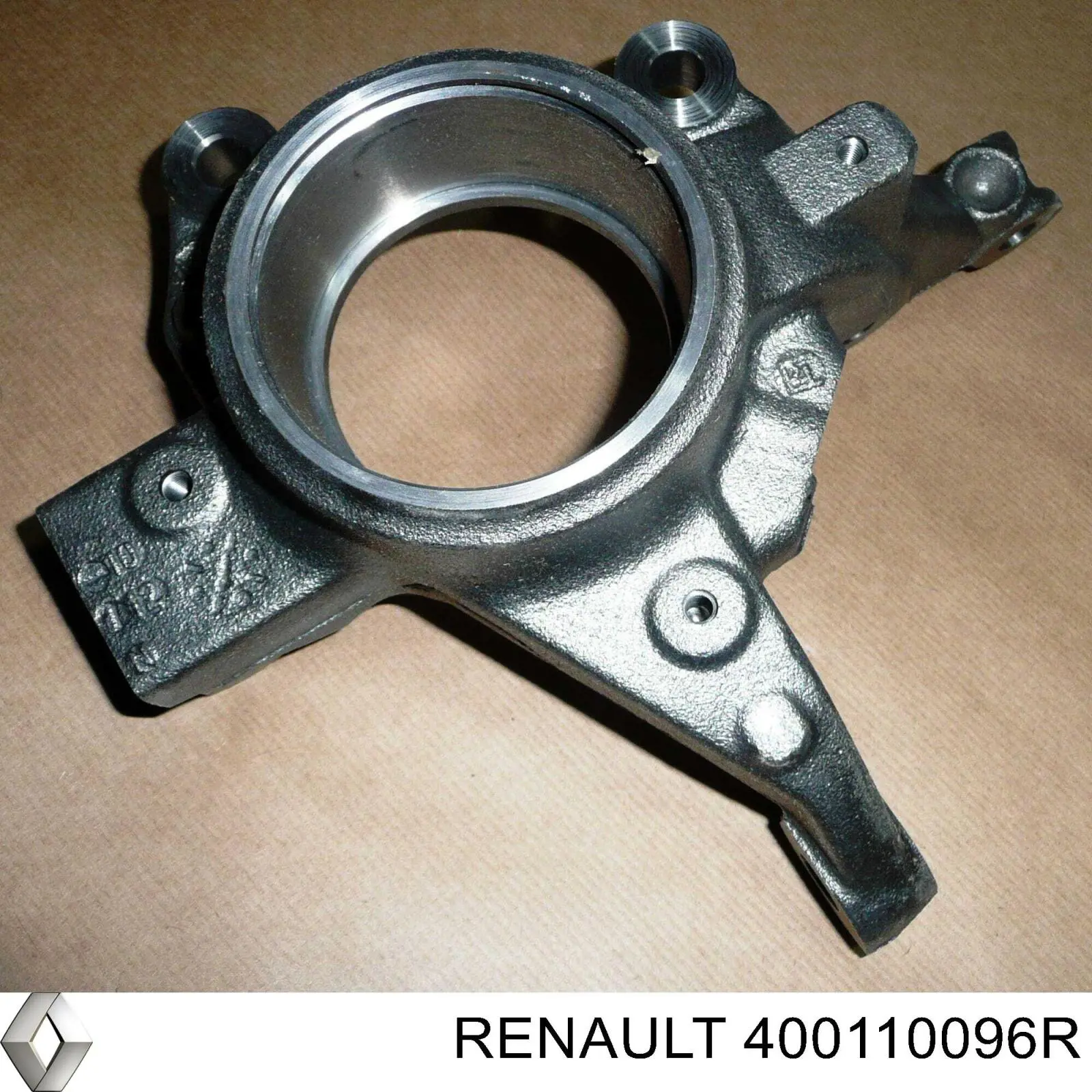 Вісь передня і поворотні кулаки Renault (RVI) 400110096R ціна, від 71.31 USD
