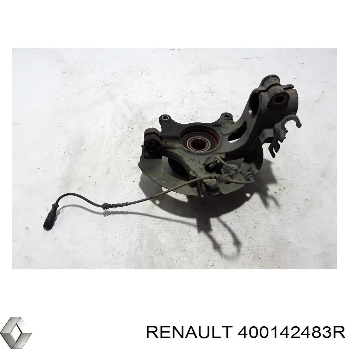 Цапфа передні праві Renault (RVI) 400142483R ціна, від 68.66 USD