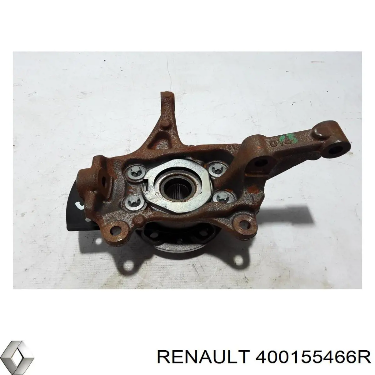 Цапфа - поворотний кулак передній, лівий 400155466R Renault (RVI)