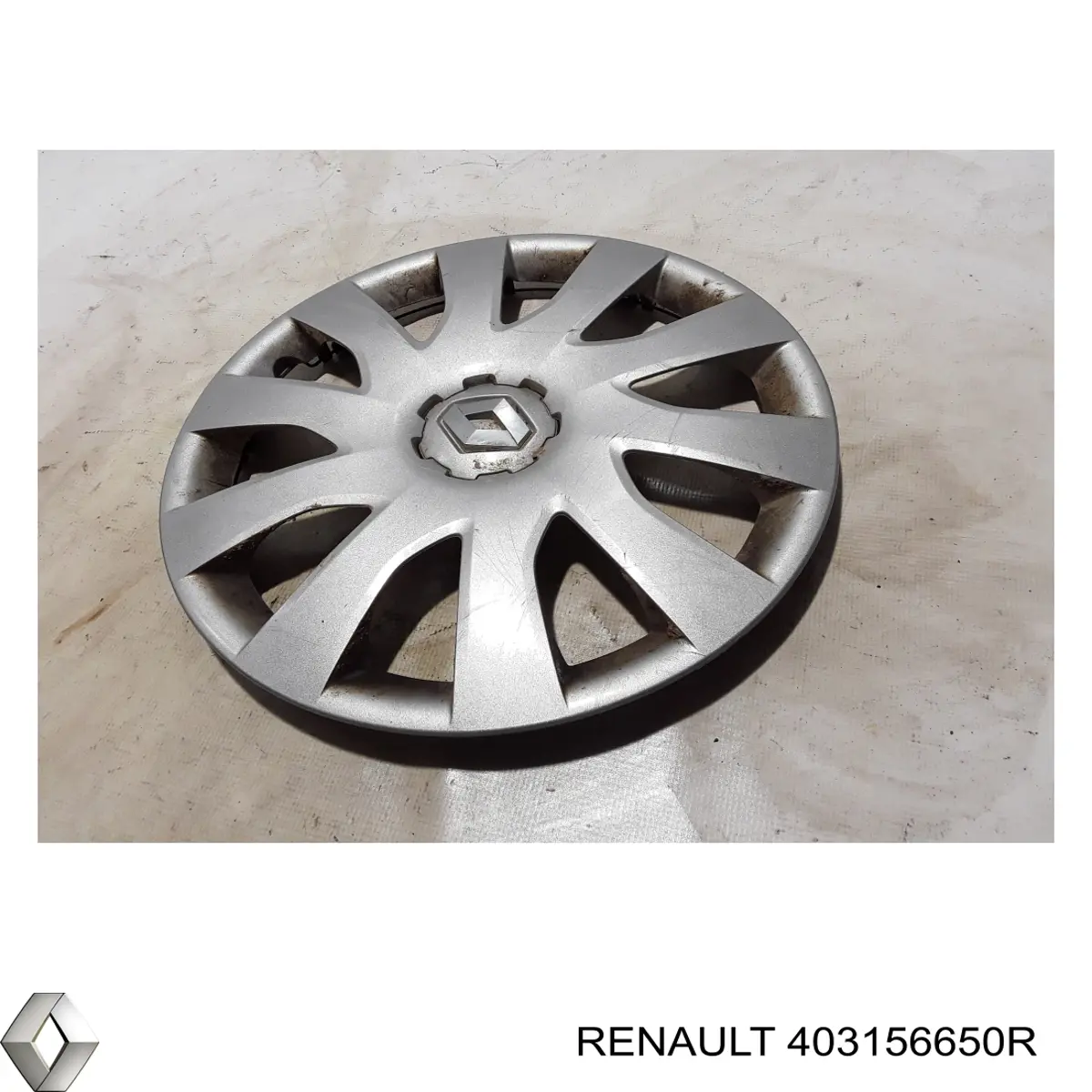 Ковпаки на диски Renault (RVI) 403156650R ціна, від 30.98 USD