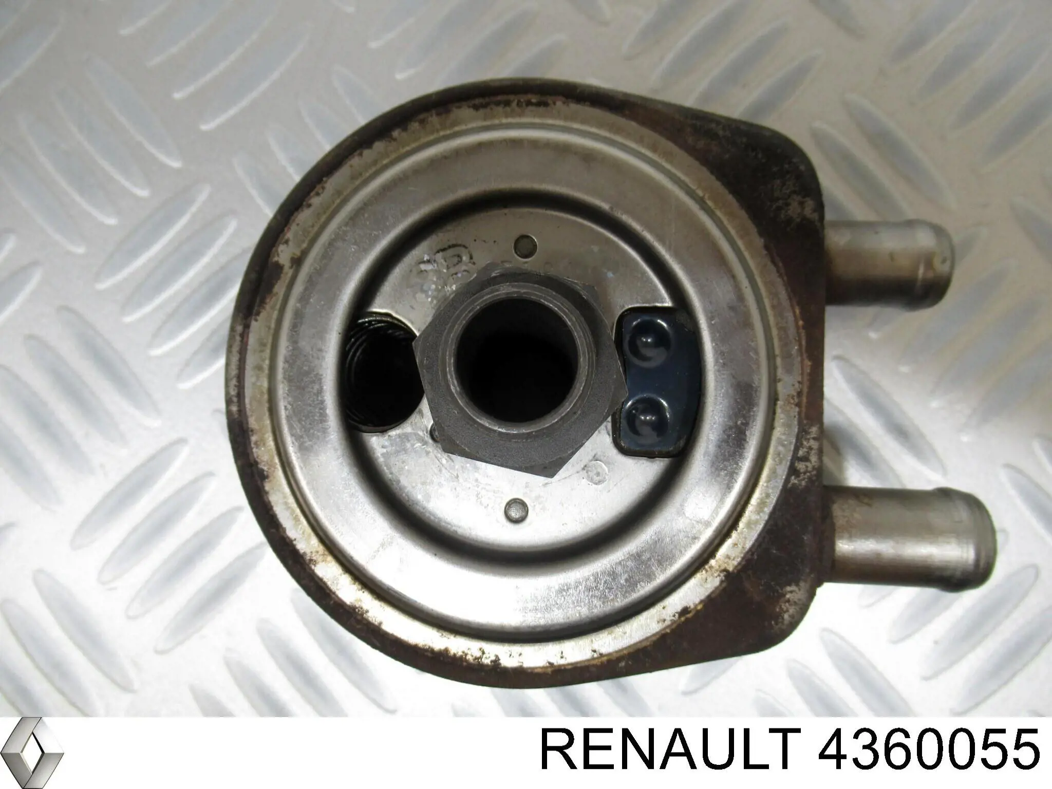 4360055 Renault (RVI) Радіатор масляний