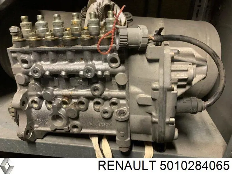 Купити Паливний насос високого тиску Renault Trucks MAGNUM I 