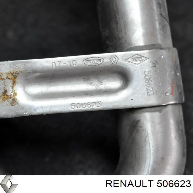 506623 Renault (RVI) Патрубок системи рециркуляції ВГ
