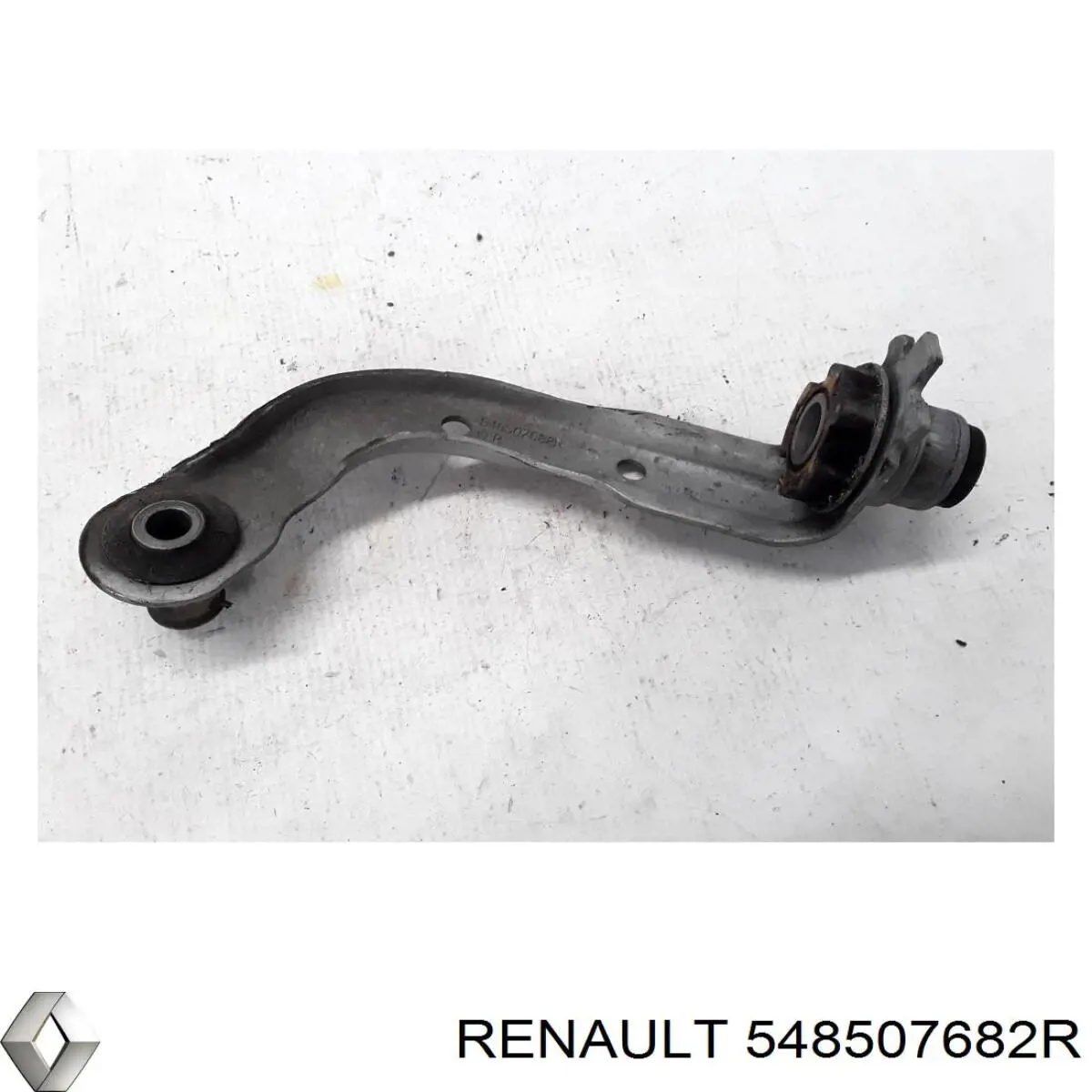 548507682R Renault (RVI) Кронштейн передньої балки