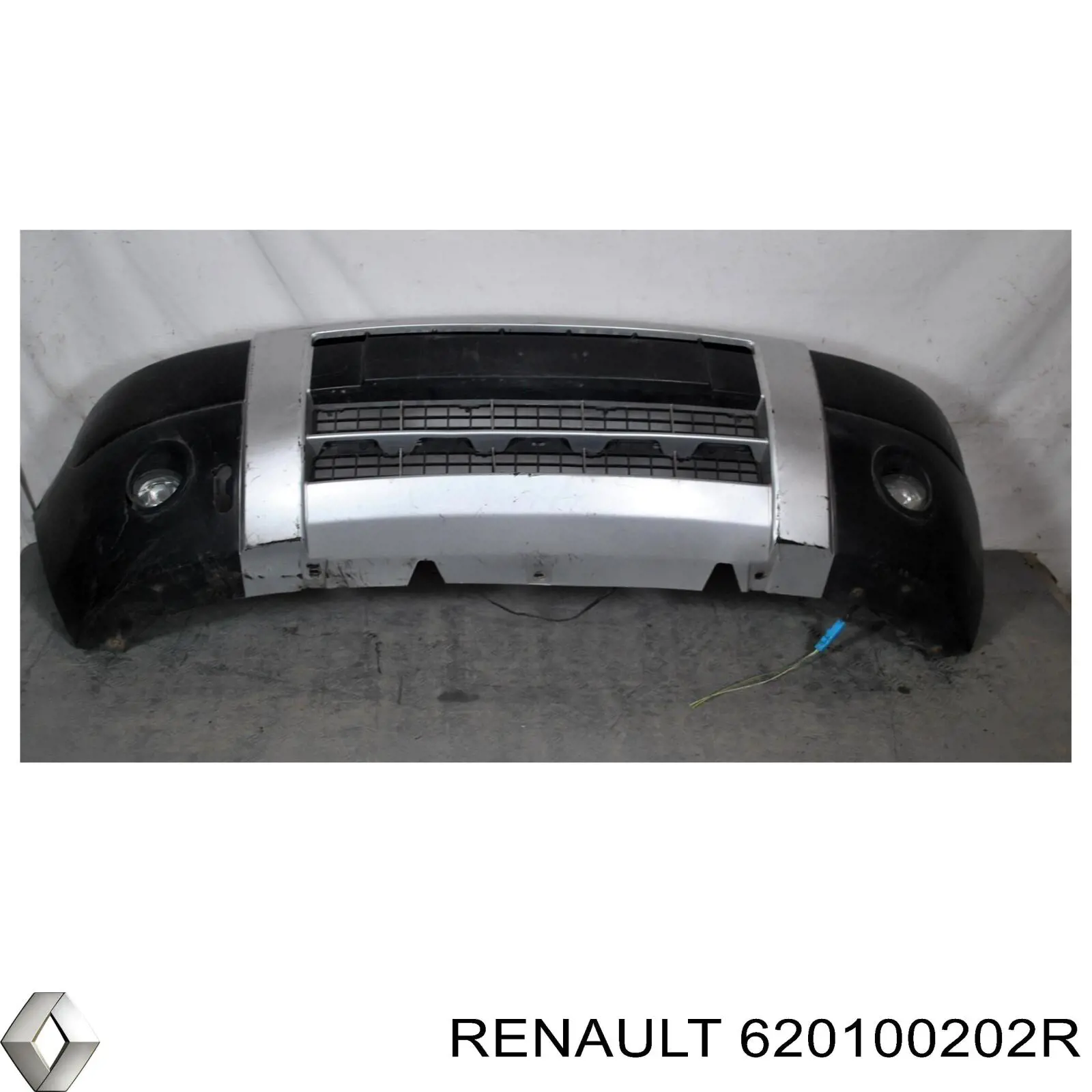 Бампер передній Renault (RVI) 620100202R