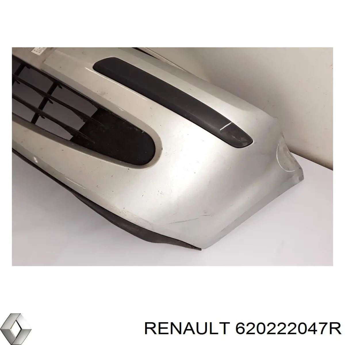 Передній бампер 6056071 Polcar