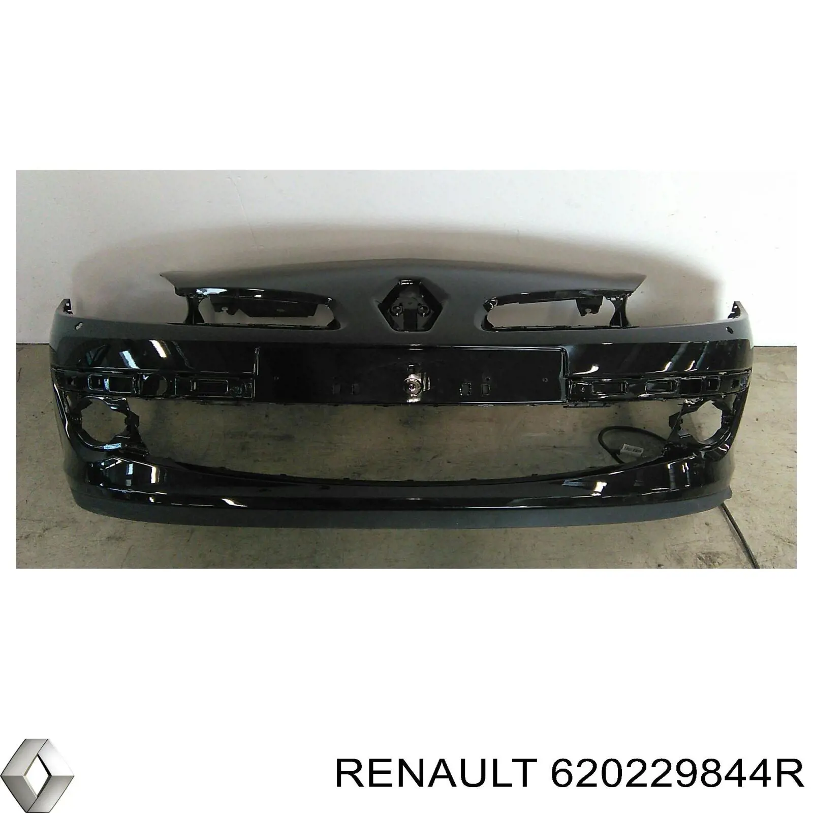 Бампер на авто Renault (RVI) 620229844R ціна, від 663.56 USD