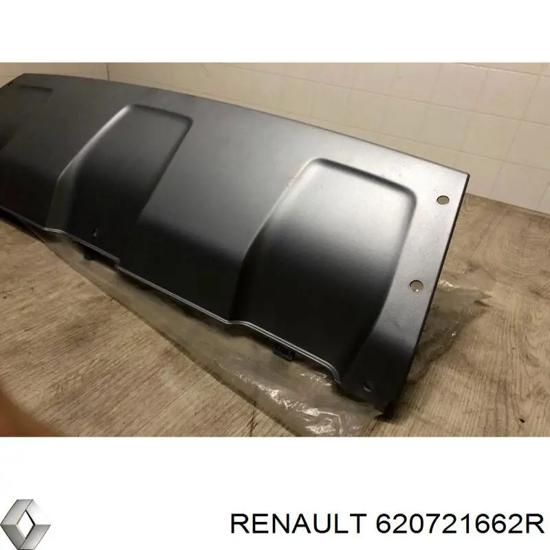  Спойлер переднього бампера Renault DUSTER 1