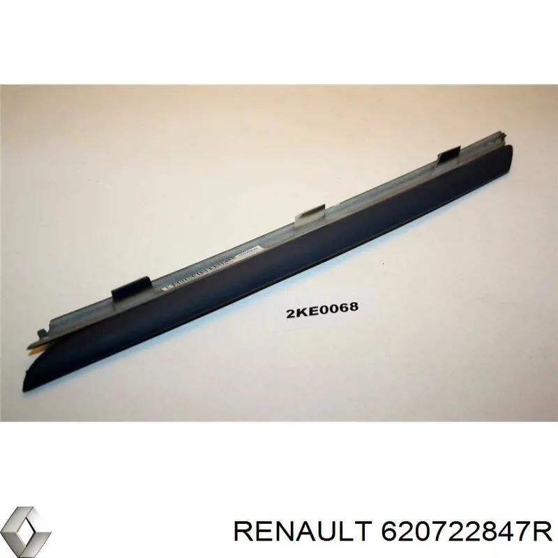 Молдинг решітки радіатора Renault (RVI) 620722847R ціна, від 25.90 USD