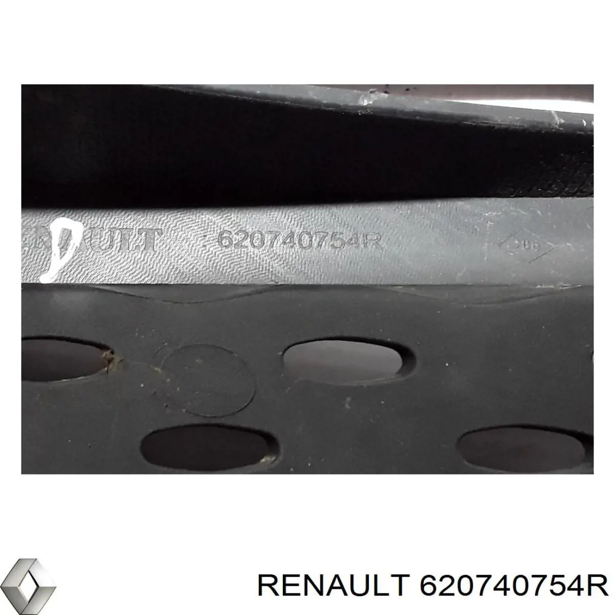 Заглушка протитуманки передньої правої Renault (RVI) 620740754R ціна, від 23.47 USD