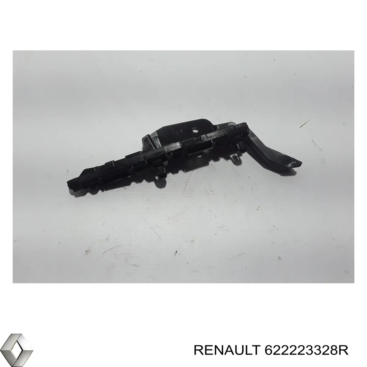 Праве кріплення переднього бампера Renault (RVI) 622223328R ціна, від 11.91 USD