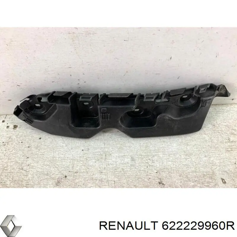 622229960R Renault (RVI) Кронштейн бампера переднього, зовнішній правий