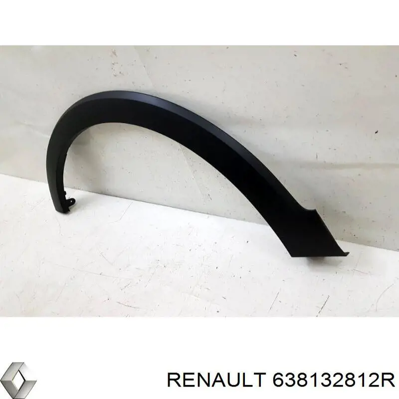 Розширювач переднього крила, лівий 638132812R Renault (RVI)