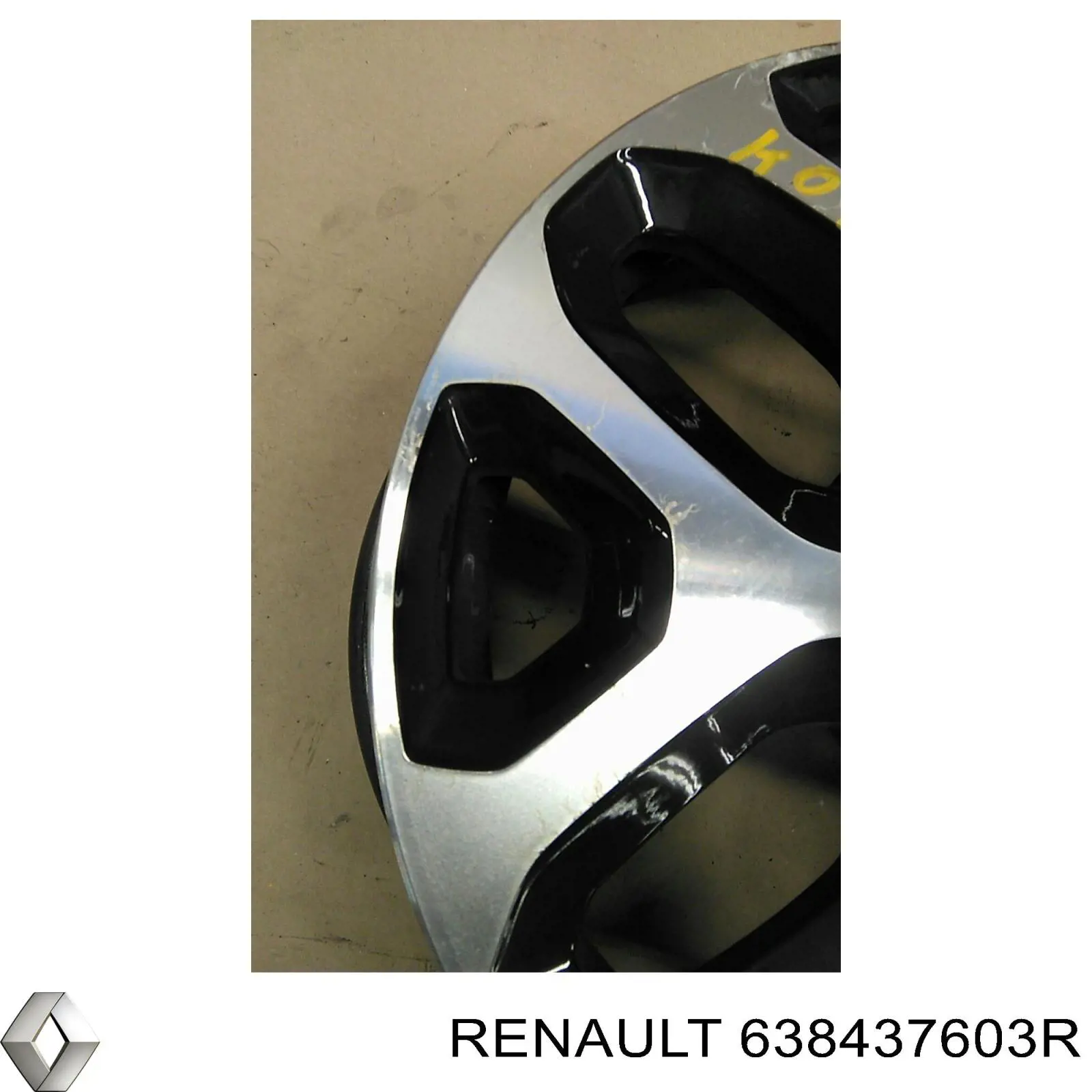 Купити 638437392R Renault (RVI) Підкрилок переднього крила, лівий задній