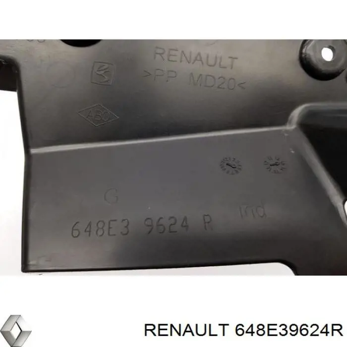 648E39624R Renault (RVI) кронштейн решітки радіатора