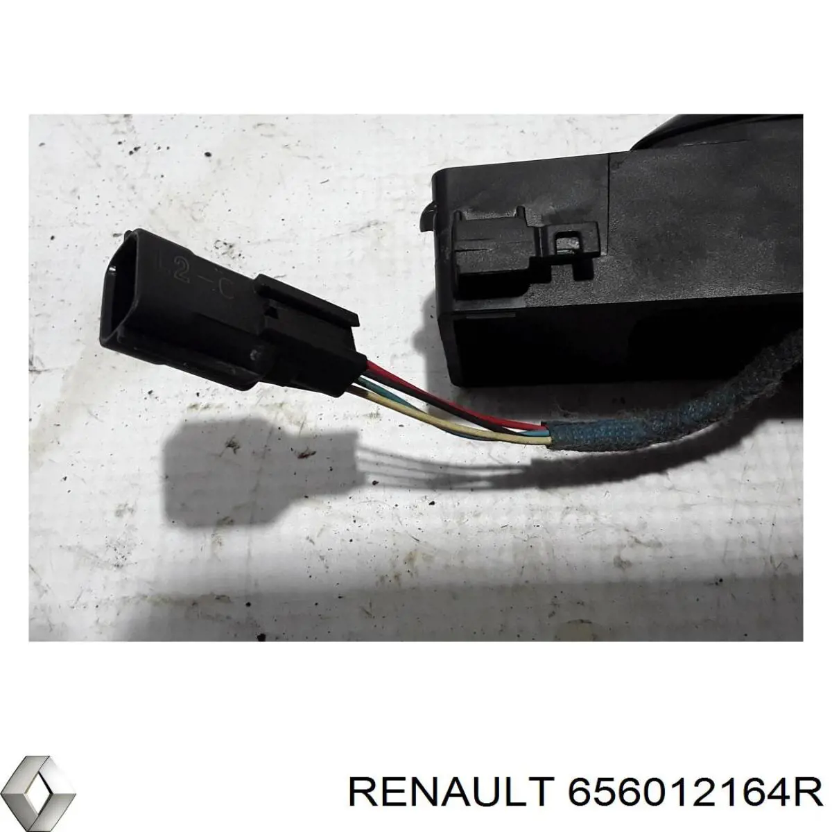 Замок капота Renault (RVI) 656012164R ціна, від 101.30 USD