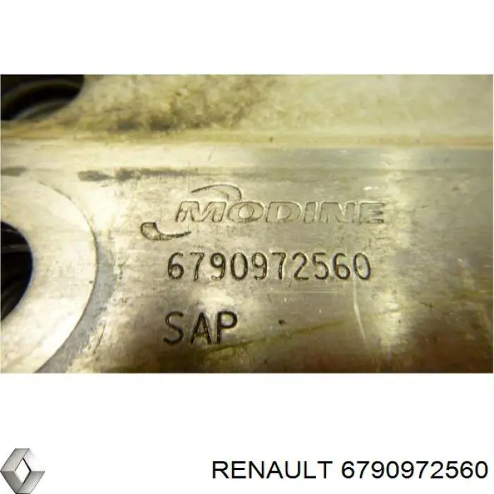 Купити 6790972560 Renault (RVI) Радіатор масляний (холодильник), під фільтром