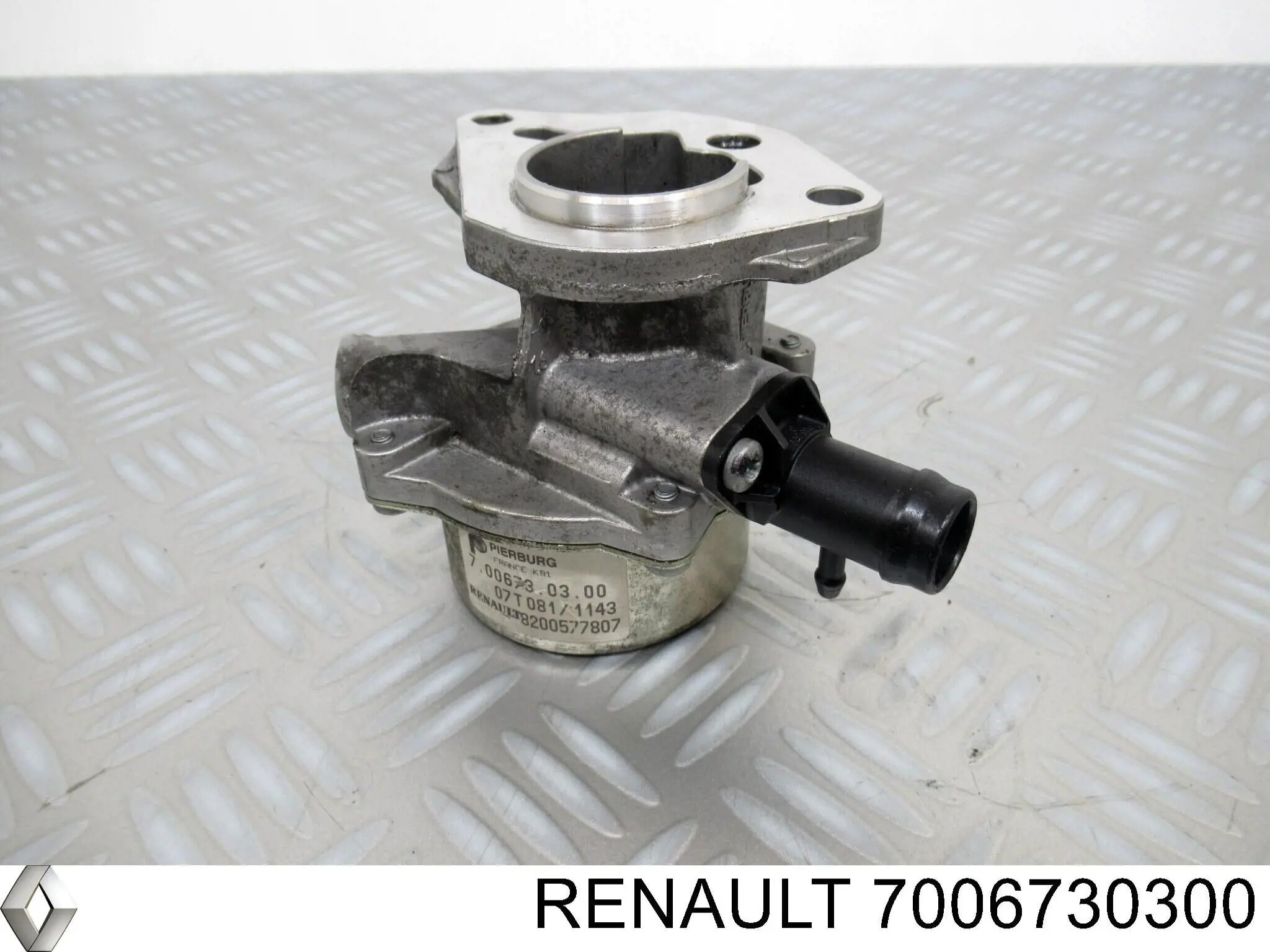 Купити 7006730300 Renault (RVI) Вакуумний насос