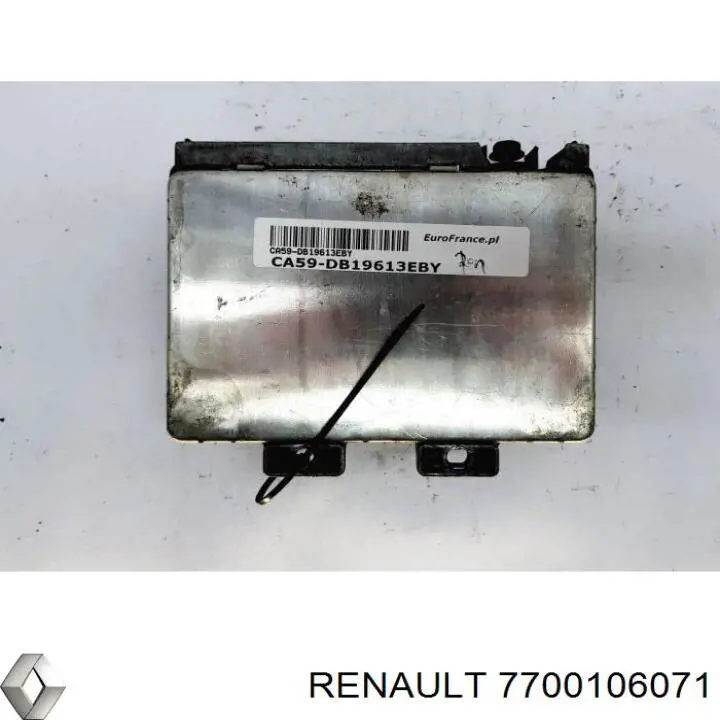 Купити 7700106071 Renault (RVI) Бак паливний додатковий