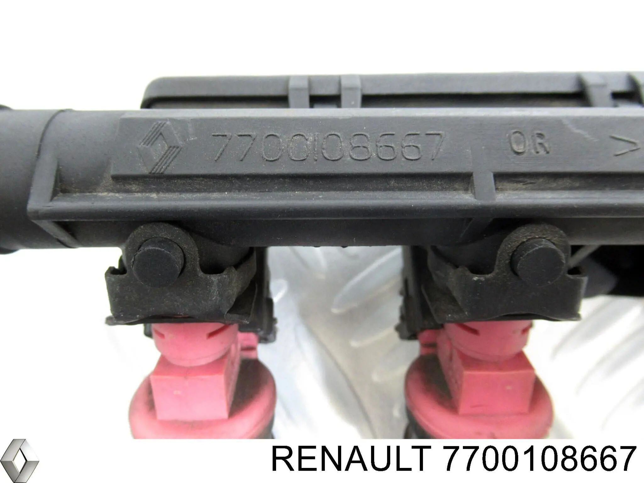 Купити 7700108667 Renault (RVI) Розподільник палива