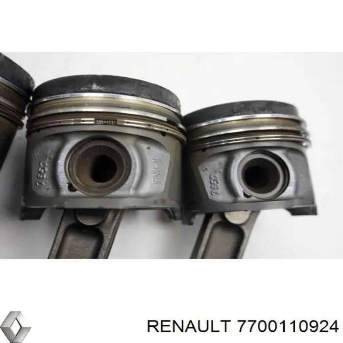 Поршень в комплекті на 1 циліндр, STD 7700110924 Renault (RVI)