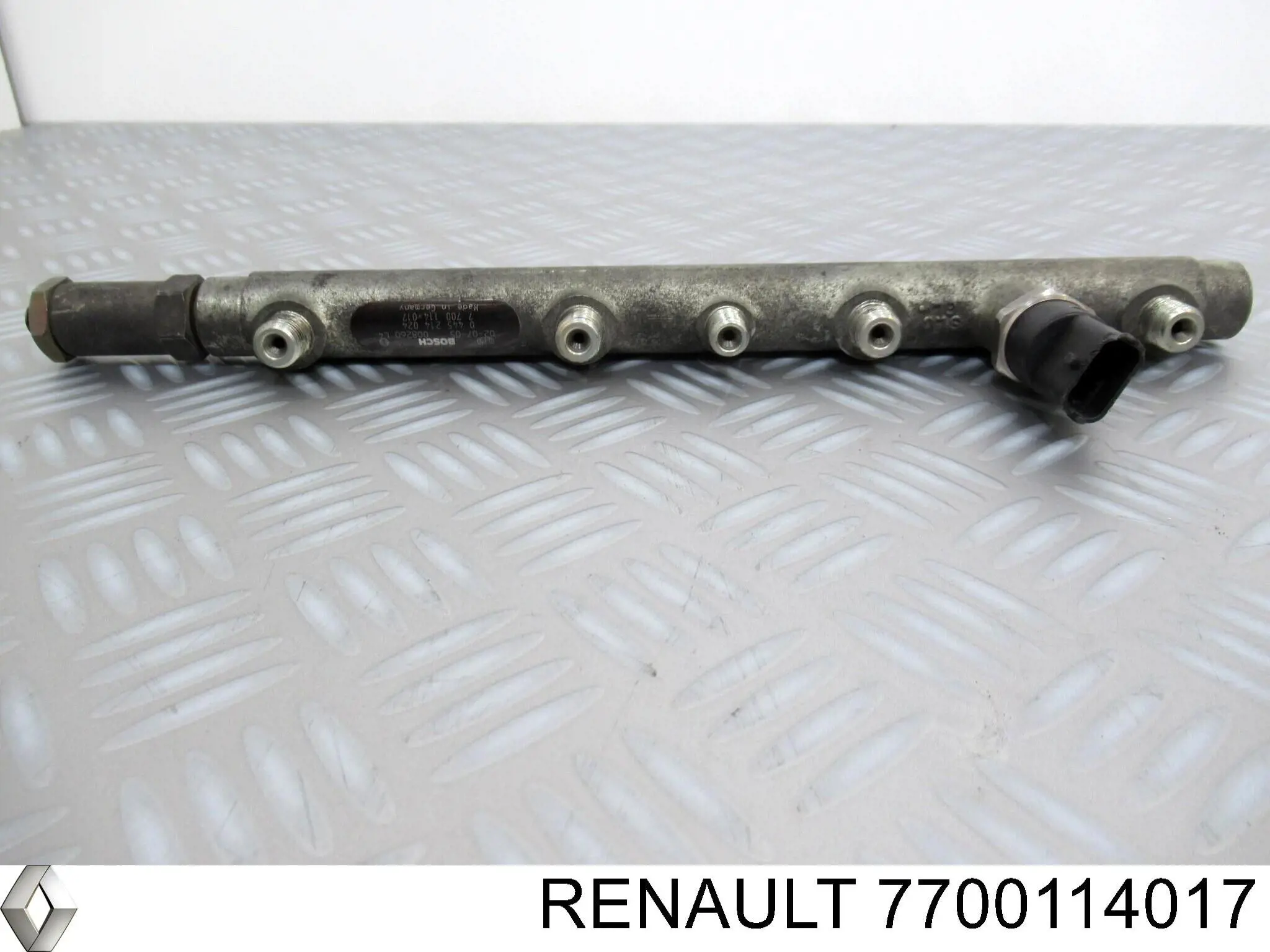 Розподільник палива 7700114017 Renault (RVI)