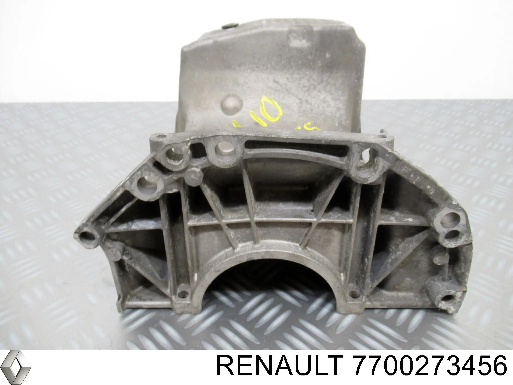 Купити 7700273456 Renault (RVI) Захист двигуна