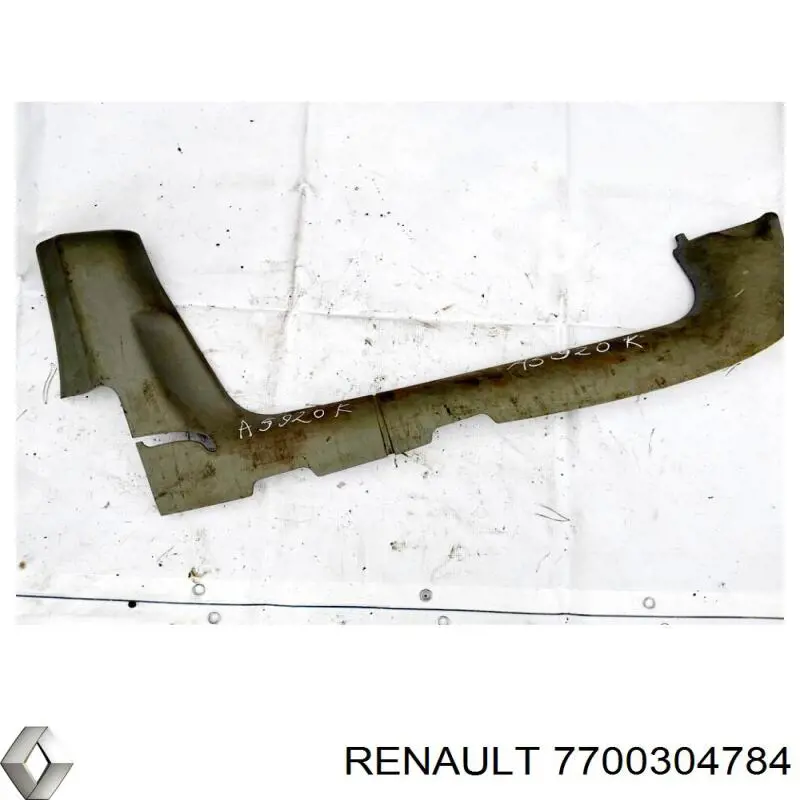 Купити 7700304784 Renault (RVI) Обшивка стійки кузова внутрішня, передня ліва