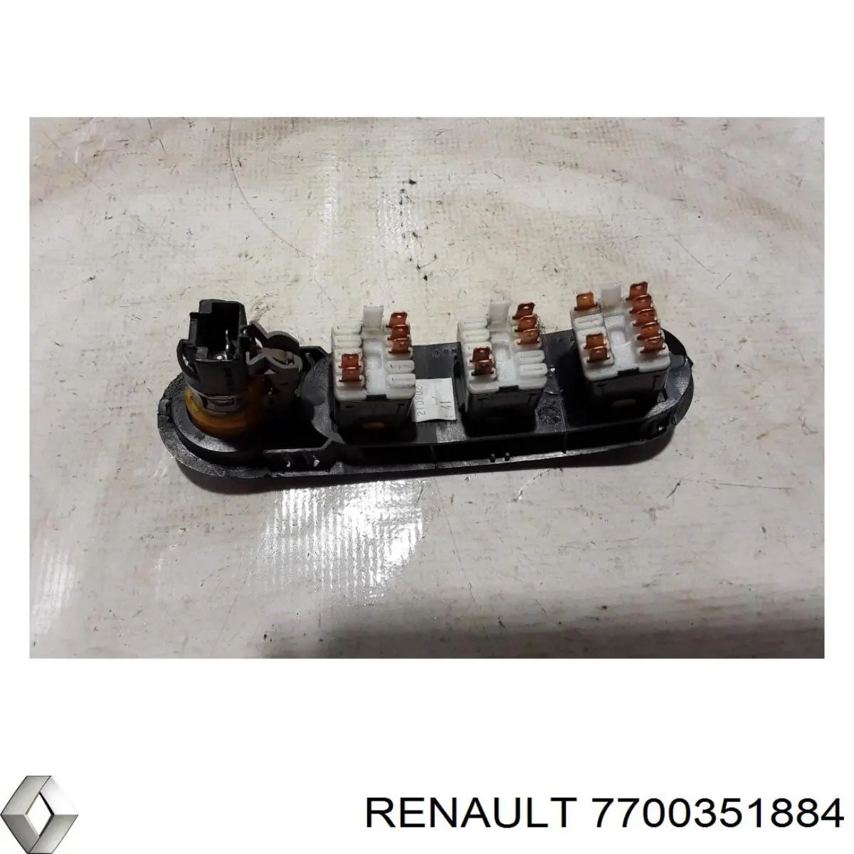 7700351884 Renault (RVI) 