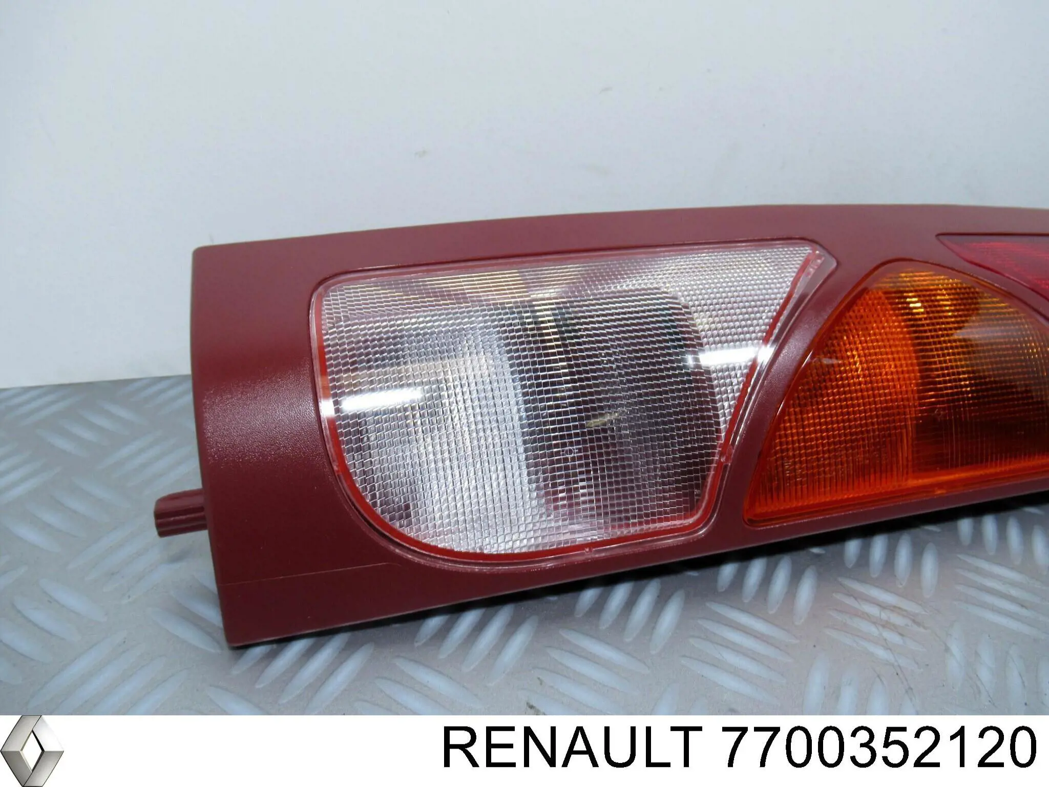  7700352120 Renault (RVI)