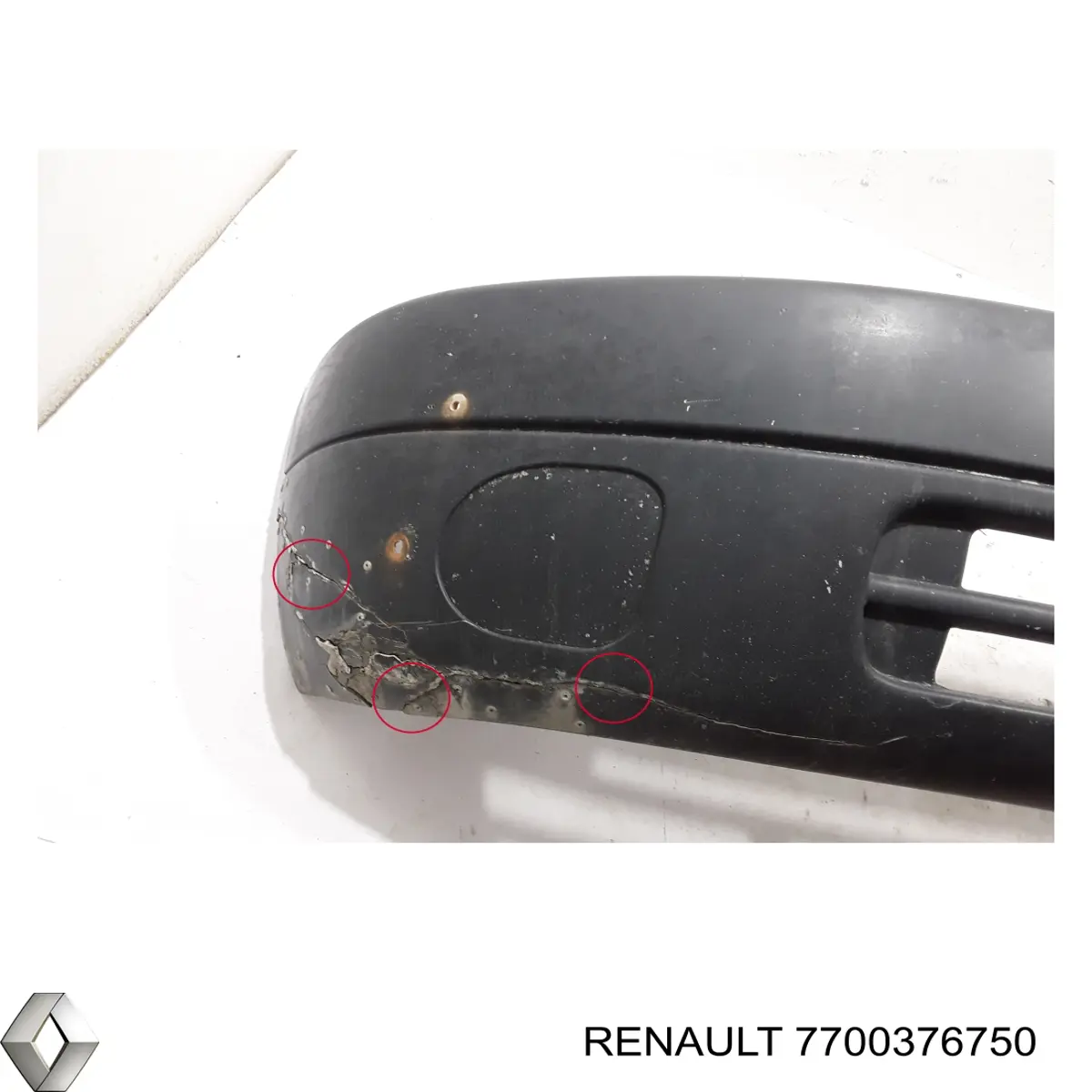  Передній бампер Renault Trucks Mascott 