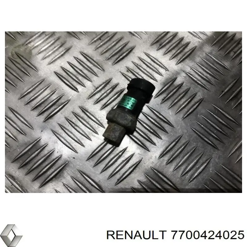 7700424025 Renault (RVI) Датчик тиску