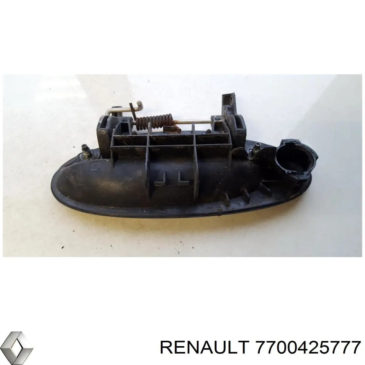7700425777 Renault (RVI) Ручка передніх дверей зовнішня, права