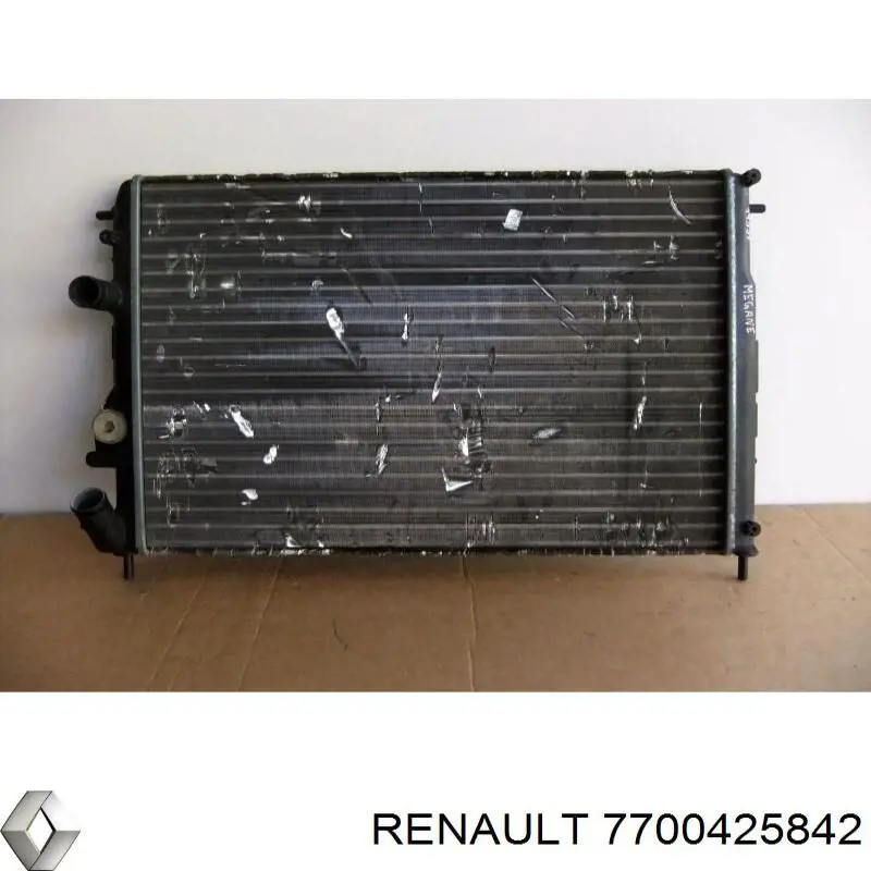 Радіатор основний Renault (RVI) 7700425842 ціна, від 50.95 USD